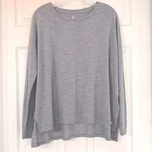Gap Fit Active Breathe Oversized Long Sleeve Hi-Lo Tee, Gray Heather, Size S